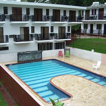 Hotel Hidden Village Aguada Exterior foto