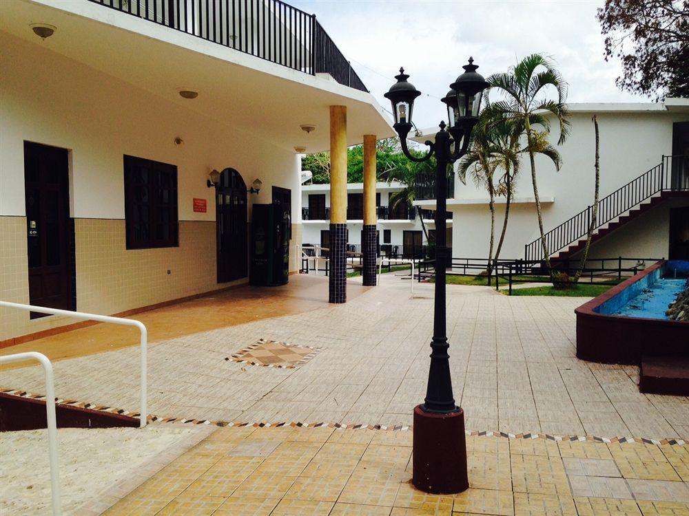 Hotel Hidden Village Aguada Exterior foto